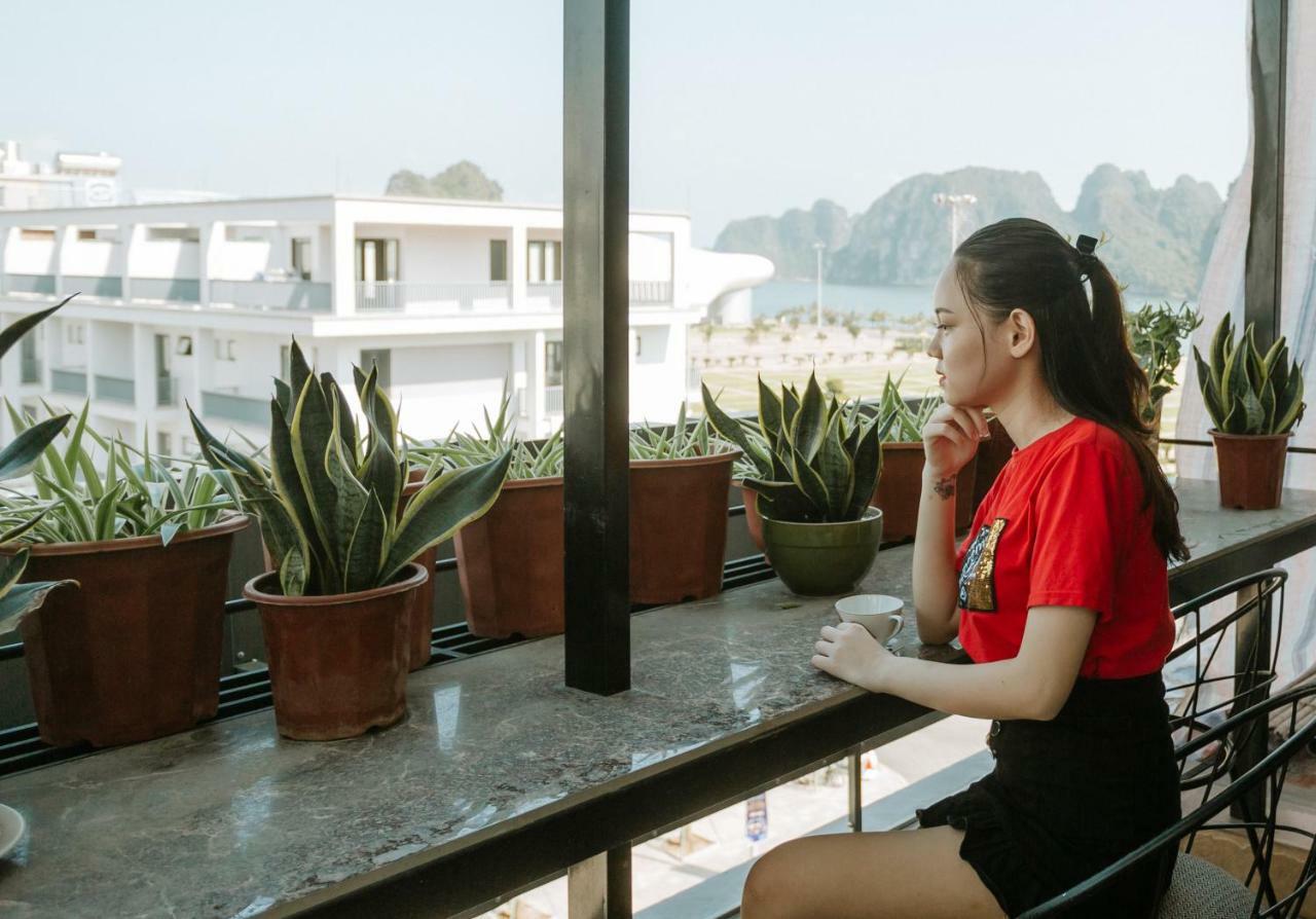 Luxstay Hotel Ha Long Buitenkant foto