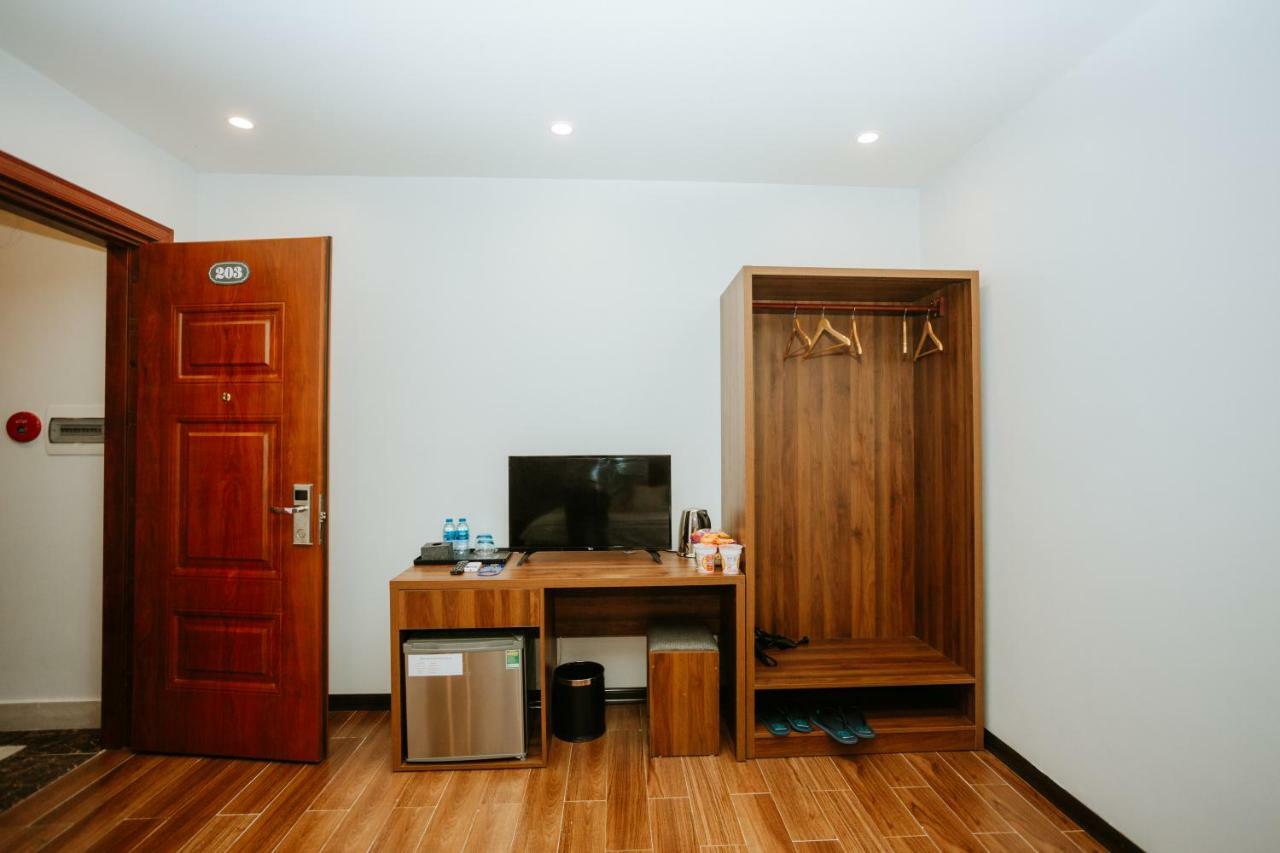 Luxstay Hotel Ha Long Buitenkant foto