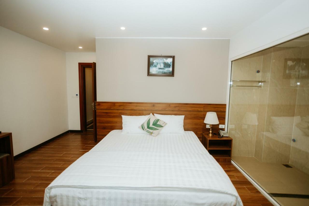 Luxstay Hotel Ha Long Buitenkant foto